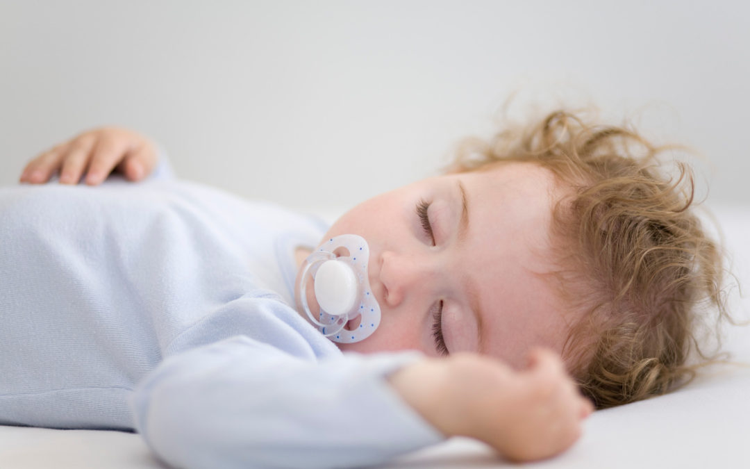 Quattro falsi miti riguardanti il sonno dei bambini