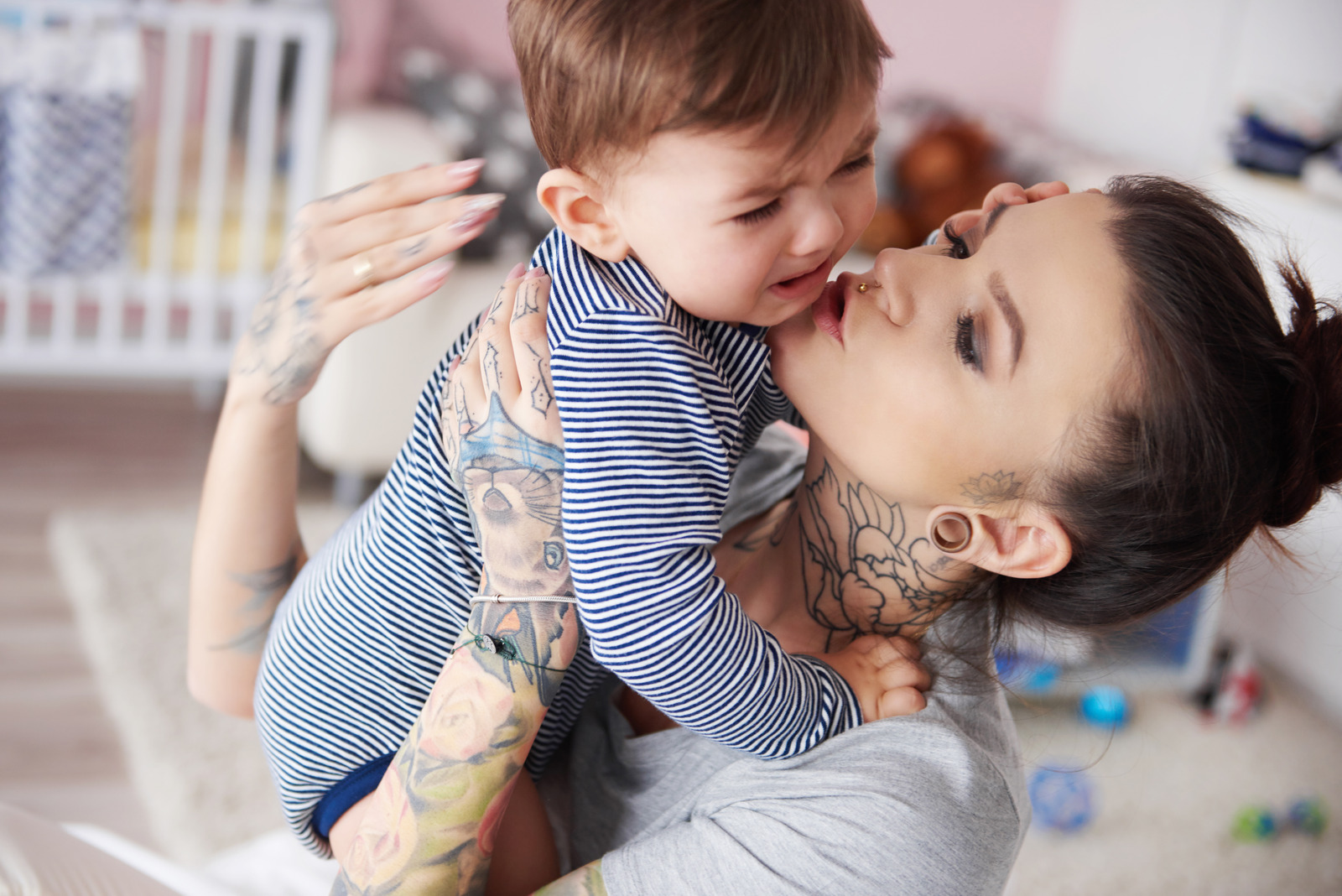 Perché il mio bambino si sveglia alla stessa ora di notte?